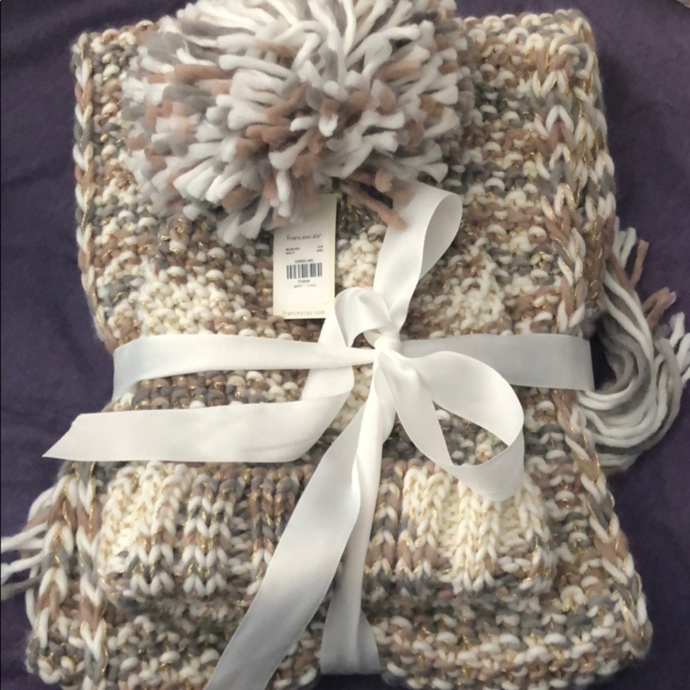 Brand new! Hat/scarf set